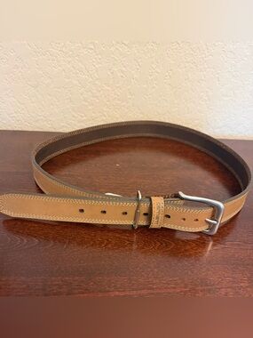 Carhartt Workwear Belt Men's Sz 42 Genuine Top Grain Leather Triple Stitch Brown